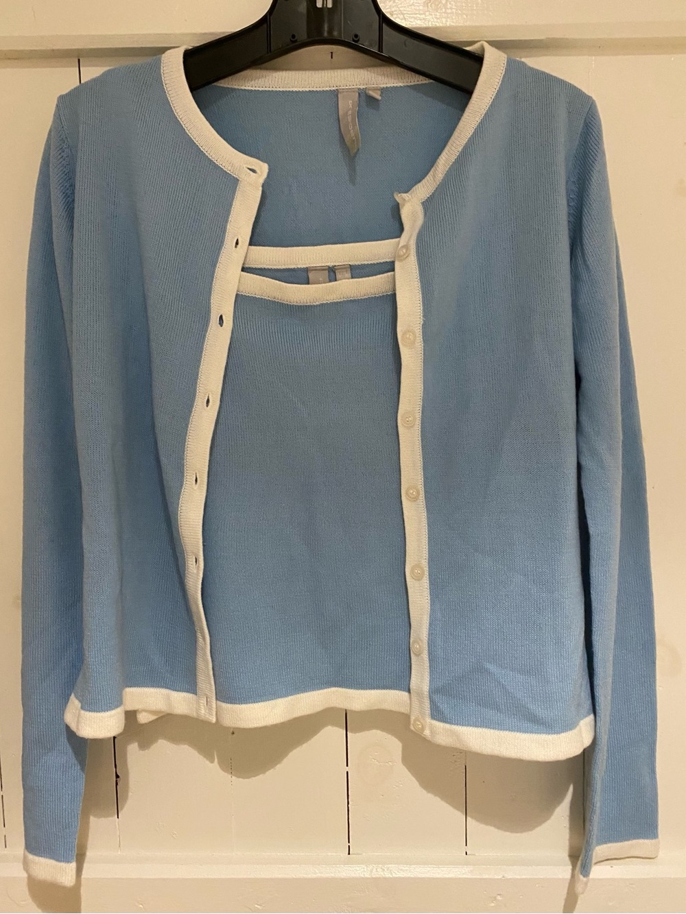 Women’s President Wedgewood Blue & Cream trim Sweater set sz M
